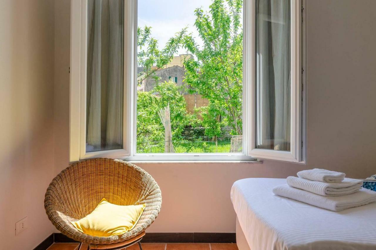 Ferienwohnung Joivy Family Flat With Little Patio, Cinque Terre Vernazza Exterior foto
