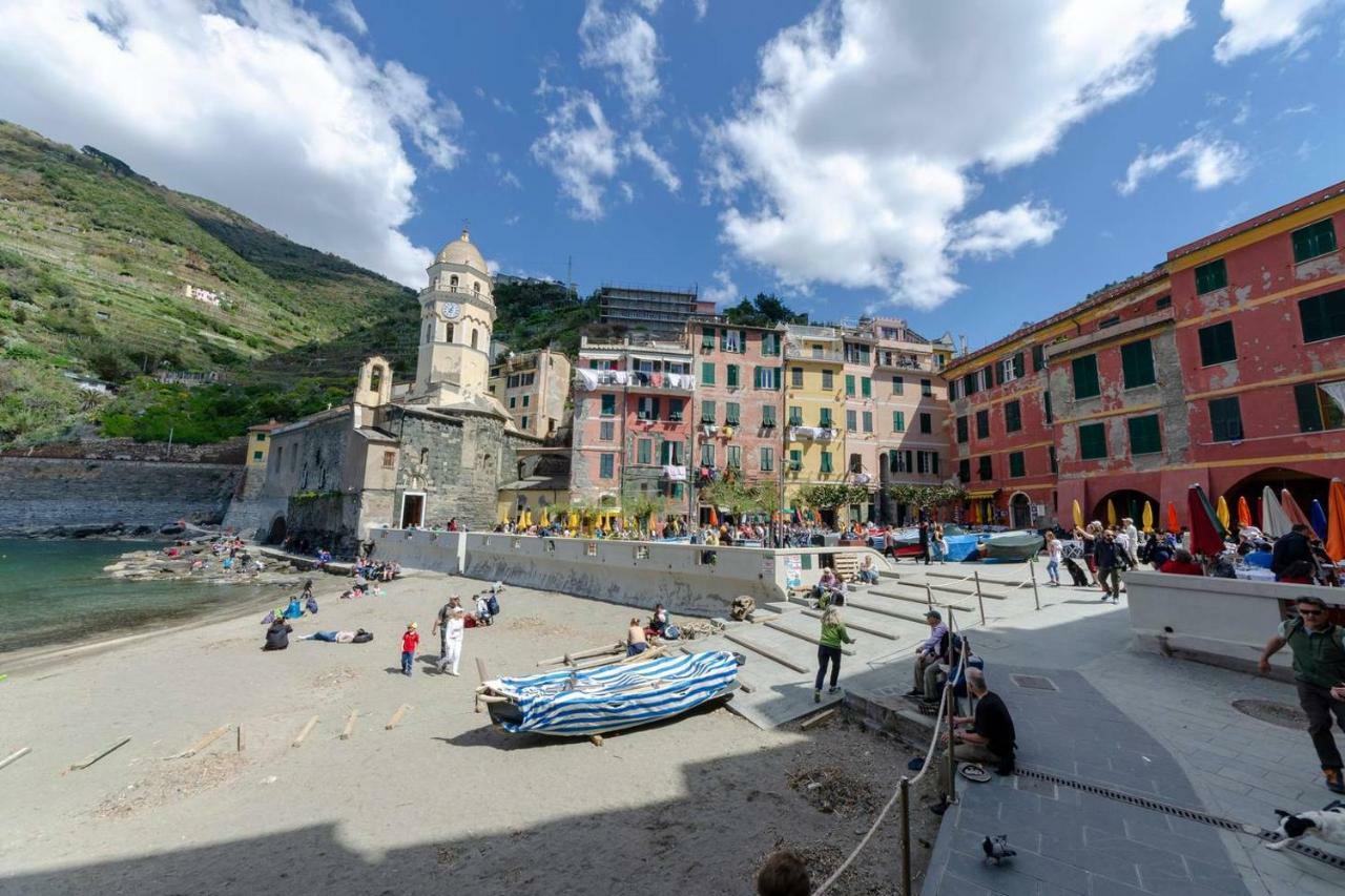 Ferienwohnung Joivy Family Flat With Little Patio, Cinque Terre Vernazza Exterior foto