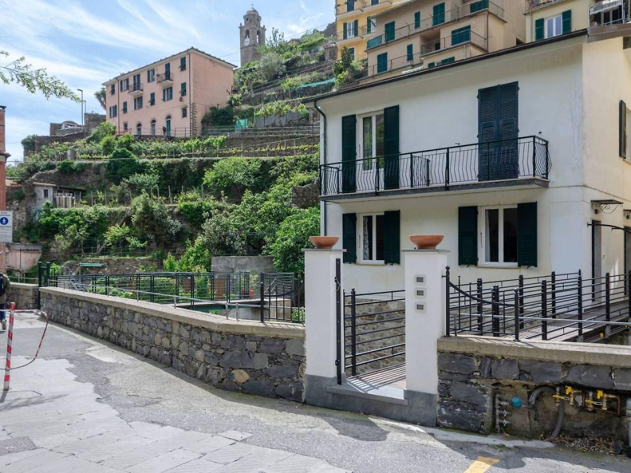 Ferienwohnung Joivy Family Flat With Little Patio, Cinque Terre Vernazza Exterior foto